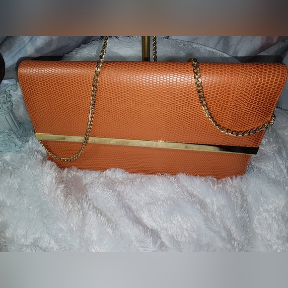 Timothy Hitsman Bag, Vintage, EUC, Snakeskin pattern, Gold Trim,Made in Spain - Picture 2 of 15